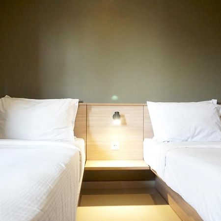 Kanna Stay Sorabaya Extérieur photo